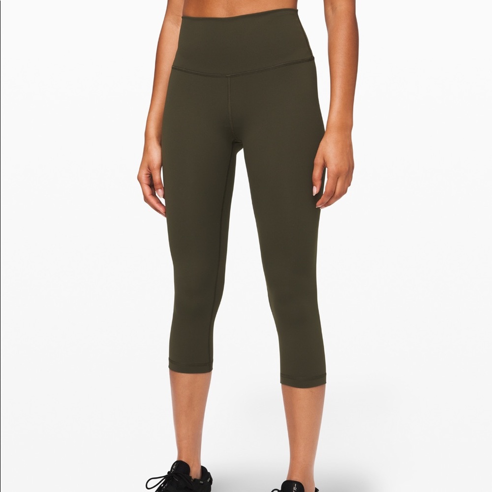Lululemon Wunder under crop